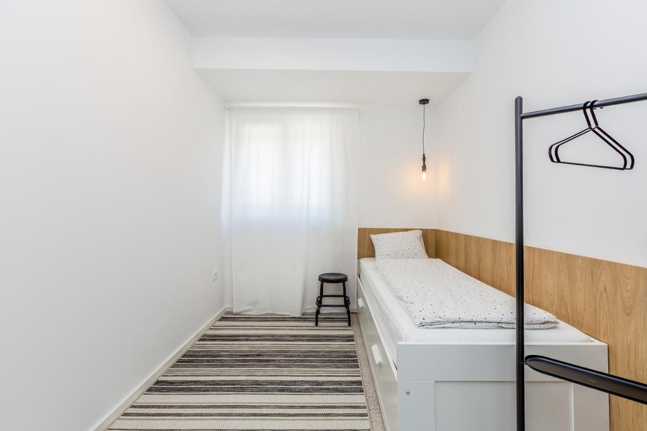 Apartment Laurus Salatić Exterior foto