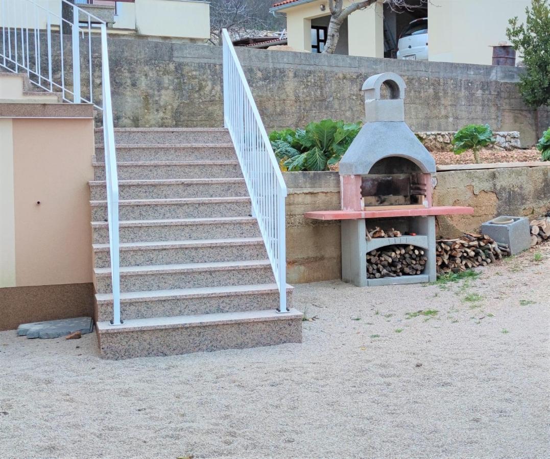 Apartment Laurus Salatić Exterior foto